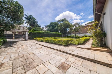 Casa à venda com 455m², 3 quartos e 8 vagasÁrea comum