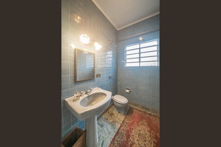 Casa à venda com 455m², 3 quartos e 8 vagasLavabo