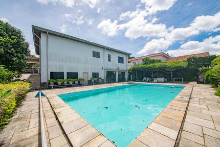 Casa à venda com 455m², 3 quartos e 8 vagasÁrea comum