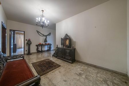 Casa à venda com 455m², 3 quartos e 8 vagasCopa