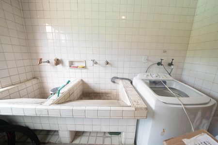 Casa à venda com 455m², 3 quartos e 8 vagasÁrea de Serviço