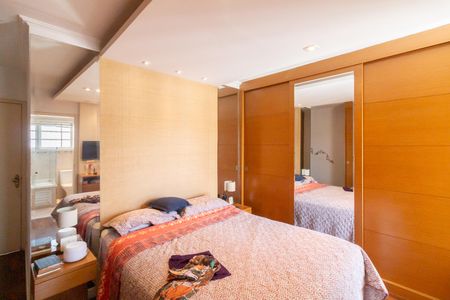 Casa para alugar com 220m², 3 quartos e 5 vagasSuíte 3