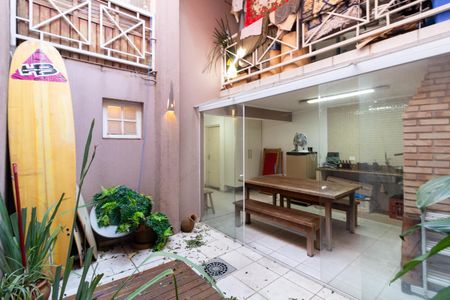 Casa para alugar com 220m², 3 quartos e 5 vagasÁrea de lazer