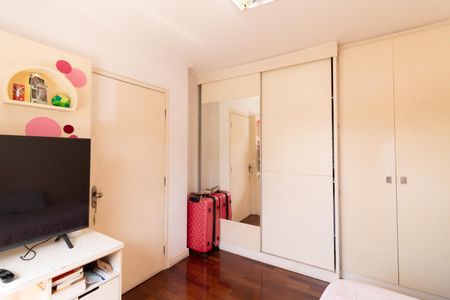 Casa para alugar com 220m², 3 quartos e 5 vagasSuíte