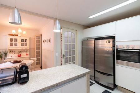 Casa para alugar com 220m², 3 quartos e 5 vagasCozinha