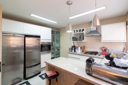 Casa para alugar com 220m², 3 quartos e 5 vagasCozinha