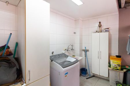 Casa para alugar com 220m², 3 quartos e 5 vagasÁrea de Serviço