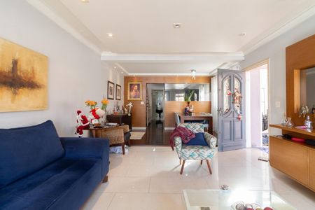 Casa para alugar com 220m², 3 quartos e 5 vagasSala