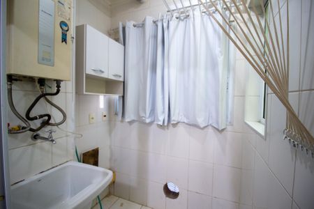 Apartamento para alugar com 69m², 3 quartos e 1 vagaÁrea de Serviço