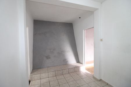 Casa para alugar com 35m², 1 quarto e sem vagaQuarto 