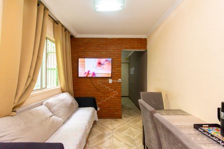 Sala de apartamento à venda com 2 quartos, 44m² em Jardim Dona Sinhá, São Paulo