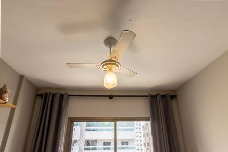 Sala de apartamento para alugar com 2 quartos, 76m² em Aviação, Praia Grande