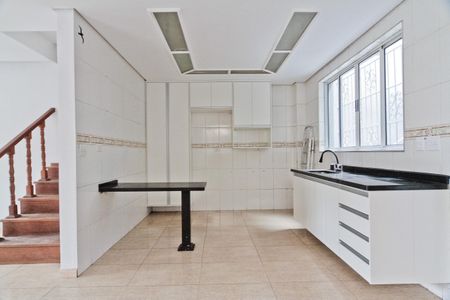 Casa à venda com 280m², 3 quartos e 2 vagasCozinha