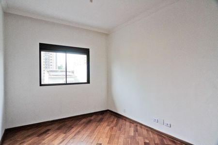 Casa à venda com 280m², 3 quartos e 2 vagasQuarto 2