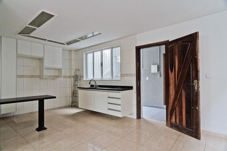 Casa à venda com 280m², 3 quartos e 2 vagasCozinha