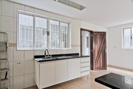 Casa à venda com 280m², 3 quartos e 2 vagasCozinha