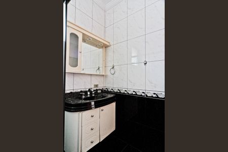 Casa à venda com 280m², 3 quartos e 2 vagasBanheiro da Suíte