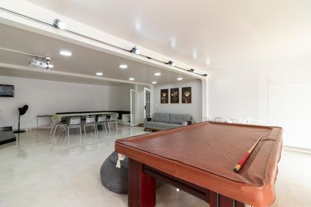 Casa à venda com 462m², 4 quartos e 6 vagasÁrea comum