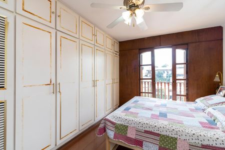 Casa à venda com 462m², 4 quartos e 6 vagasSuíte 1