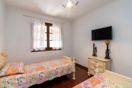 Casa à venda com 462m², 4 quartos e 6 vagasQuarto 1