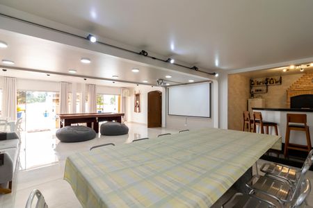 Casa à venda com 462m², 4 quartos e 6 vagasÁrea comum