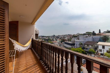 Casa à venda com 462m², 4 quartos e 6 vagasVaranda da Suíte 1