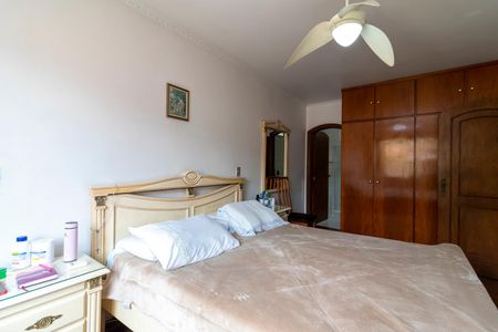 Casa à venda com 462m², 4 quartos e 6 vagasSuíte 3