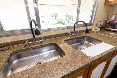 Casa à venda com 462m², 4 quartos e 6 vagasCozinha