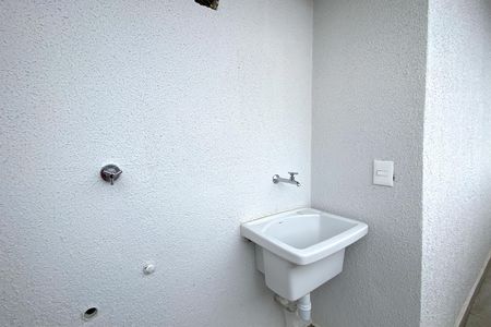 Apartamento à venda com 122m², 3 quartos e 2 vagas Apartamento à venda com 122m², 3 quartos e 2 vagasÁrea de Serviço