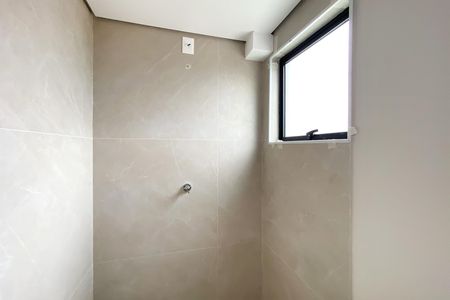Apartamento à venda com 122m², 3 quartos e 2 vagas Apartamento à venda com 122m², 3 quartos e 2 vagasBanheiro da Suíte 2