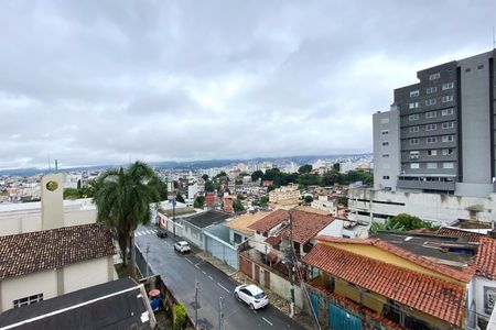 Vista do Quarto de apartamento à venda com 3 quartos, 122m² em Sagrada Família, Belo Horizonte