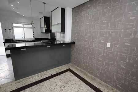 Casa de condomínio à venda com 136m², 3 quartos e 2 vagasSala de Jantar