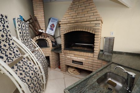 Casa de condomínio à venda com 136m², 3 quartos e 2 vagasÁrea comum