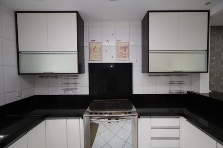 Casa de condomínio à venda com 136m², 3 quartos e 2 vagasCozinha