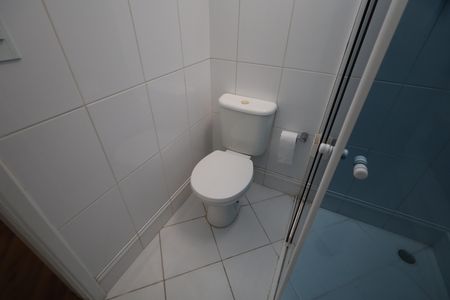 Casa de condomínio à venda com 136m², 3 quartos e 2 vagasBanheiro