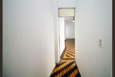 Corredor de apartamento para alugar com 2 quartos, 79m² em Bonsucesso, Rio de Janeiro