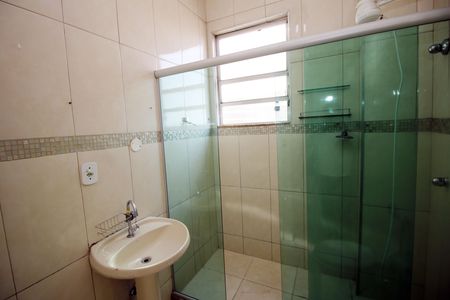 Apartamento para alugar com 79m², 2 quartos e sem vagaBanheiro
