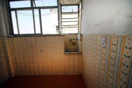 Apartamento para alugar com 79m², 2 quartos e sem vagaÁrea de Serviço