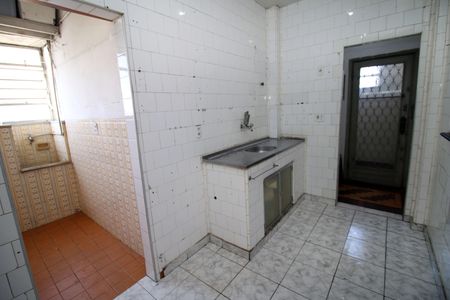 Apartamento para alugar com 79m², 2 quartos e sem vagaCozinha