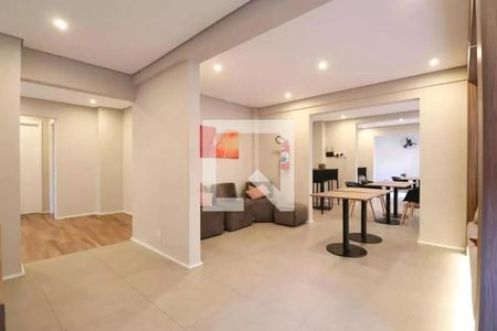 Apartamento à venda com 37m², 2 quartos e sem vagaÁrea comum