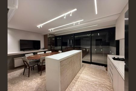 Apartamento à venda com 256m², 3 quartos e 4 vagas