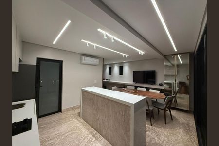 Apartamento à venda com 256m², 3 quartos e 4 vagas
