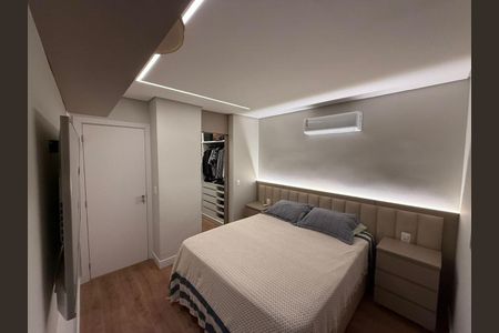 Apartamento à venda com 256m², 3 quartos e 4 vagas