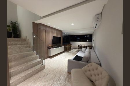 Apartamento à venda com 256m², 3 quartos e 4 vagas