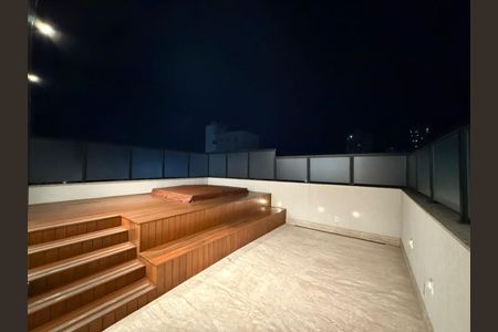Apartamento à venda com 256m², 3 quartos e 4 vagas