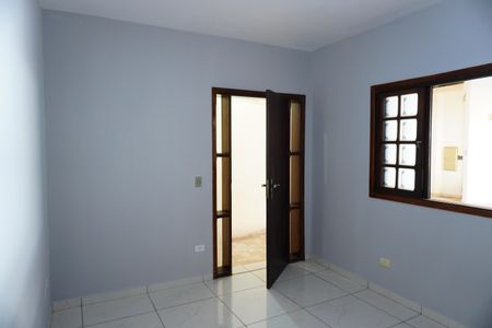 Sala de casa para alugar com 3 quartos, 170m² em Jardim Lizandra, Americana