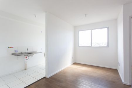Sala de apartamento para alugar com 2 quartos, 44m² em Vila Lourdes, São Paulo