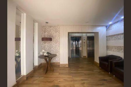 Apartamento para alugar com 95m², 3 quartos e 2 vagas Apartamento para alugar com 95m², 3 quartos e 2 vagasÁrea comum