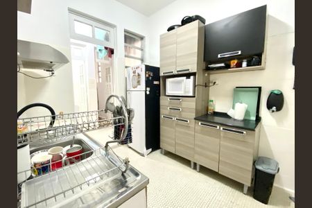 Apartamento à venda com 82m², 2 quartos e sem vagaCozinha