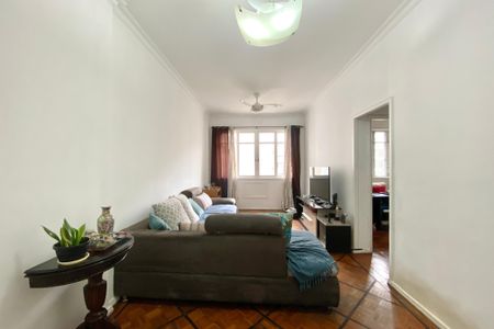 Apartamento à venda com 82m², 2 quartos e sem vagaSala